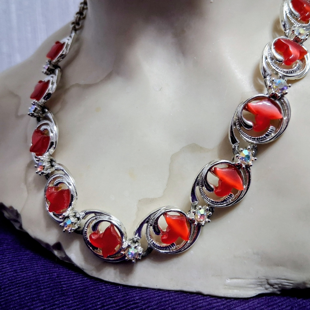 Vintage Charel Cherry Moonglow Necklace Thermoset Hook Closure Silvertone - Picture 4 of 17